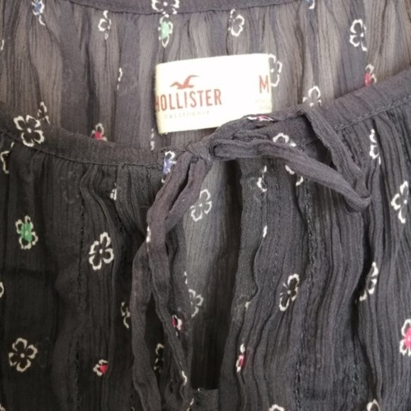 Hollister Floral Navy Blue Peasant Top Blouse - Picture 4 of 10